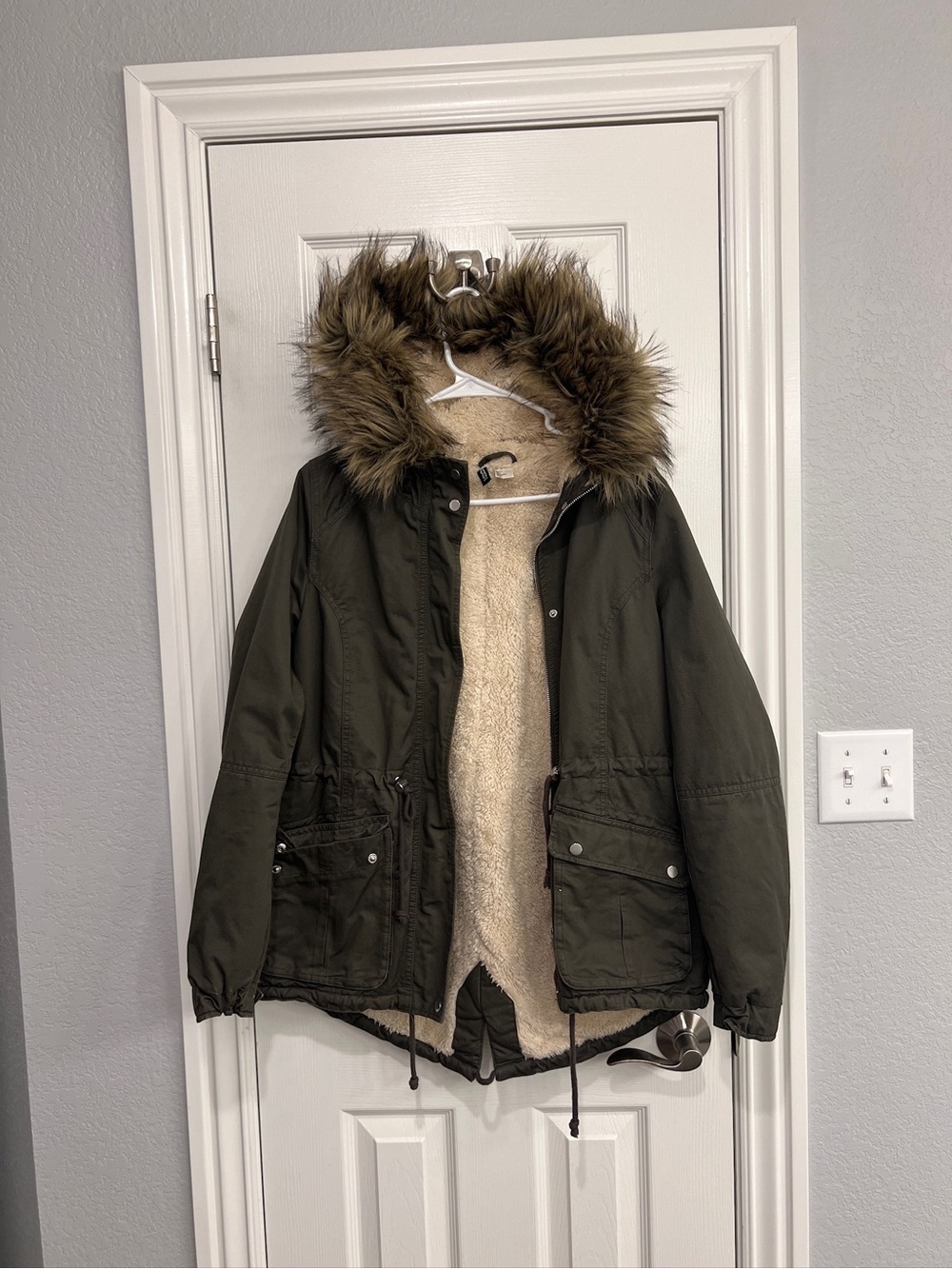 H&M Olive Green Utility Parka with Faux-Fur Hood and Sherpa Lining